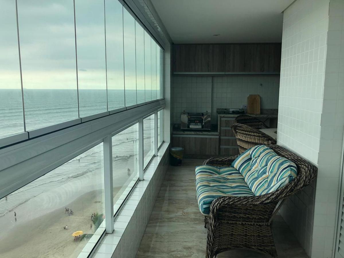 Mongagua Com Vista Para O Mar Pe Na Areia エクステリア 写真